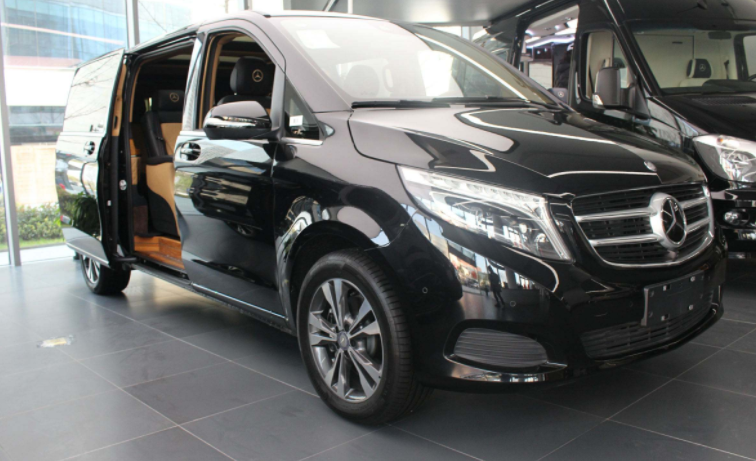 目前奔馳商務(wù)車熱門(mén)車型